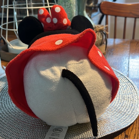 Disney Minnie Mouse Tsum Tsum 15” plush - Picture 4 of 7